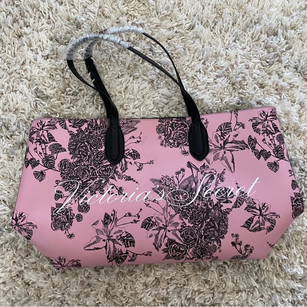 Victoria’s Secret Carry-All Bag